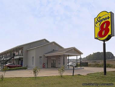 Super 8 By Wyndham Talladega Al Motel Exterior foto